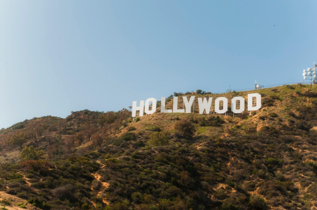 Mua vé máy bay Sài Gòn Los Angeles bạn không thể bỏ qua điểm tham quan Hollywood