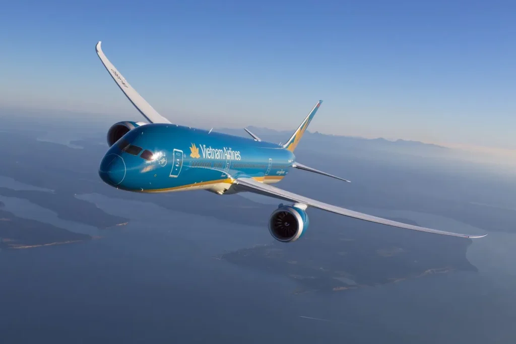 Máy bay Vietnam Airlines khai thác tuyến Sài Gòn Vinh Tết Nguyên Đán Bính Ngọ 2026